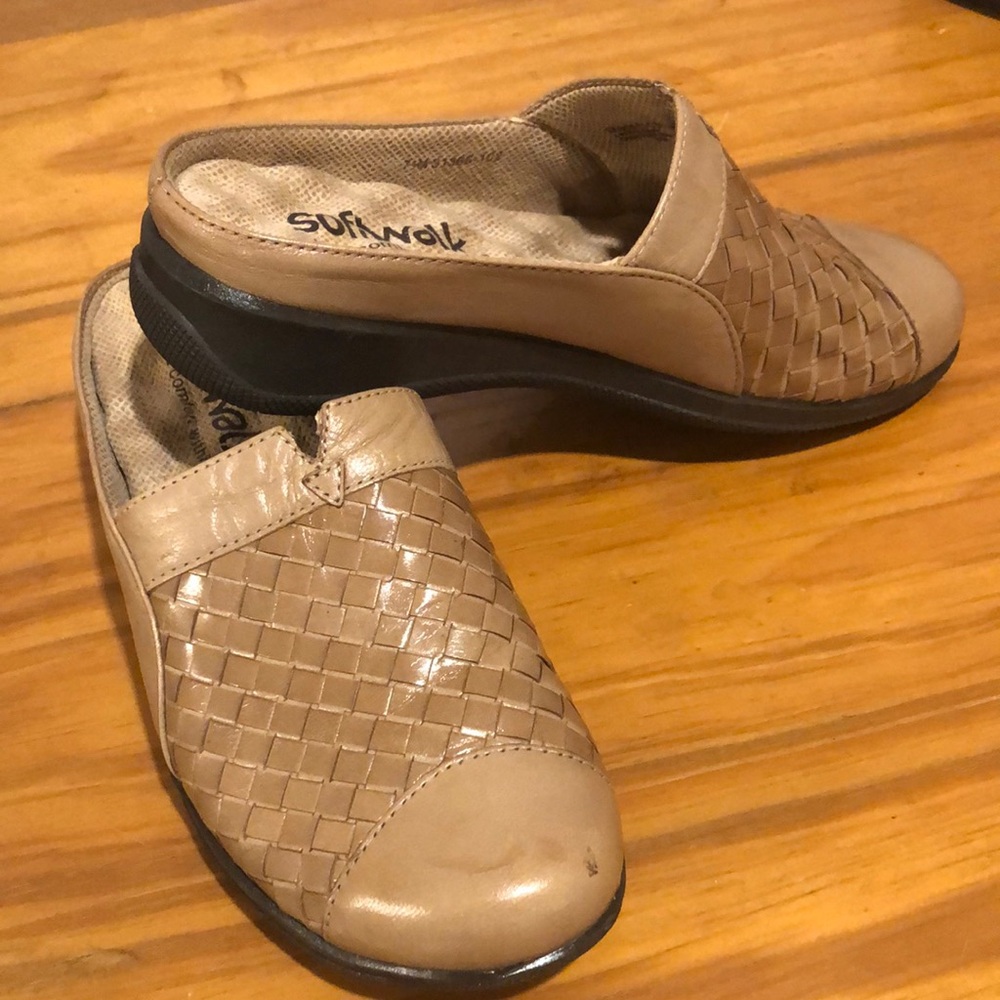 SOFTWALK SAN MARCOS WOVEN SLIP-ON MULE SIZE 7.5